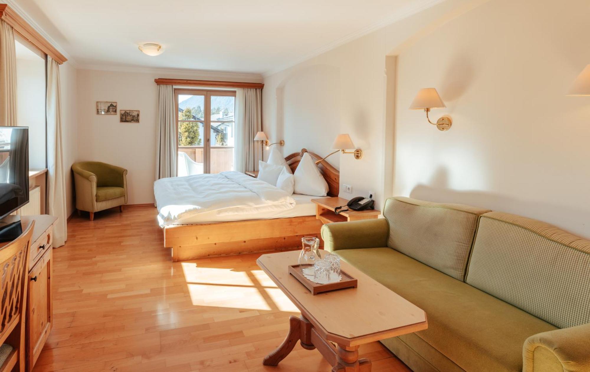 Biohotel Schweitzer Hotel 3*